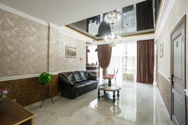 Отель Верона