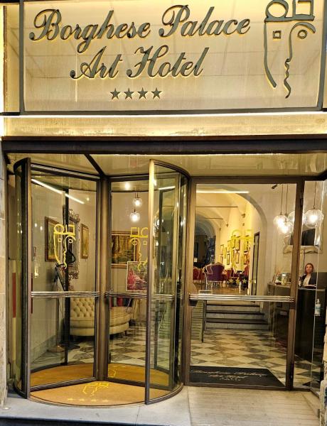 Borghese Palace Art Hotel