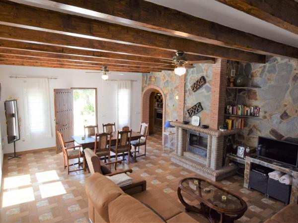 Beautiful Detached Villa Near Arenas With Delightful Terrace and Stunning View