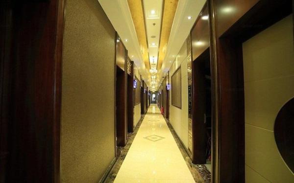Renjie Business Hotel