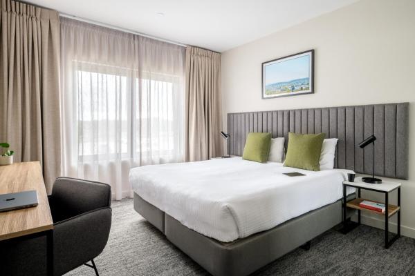 Quest Albury