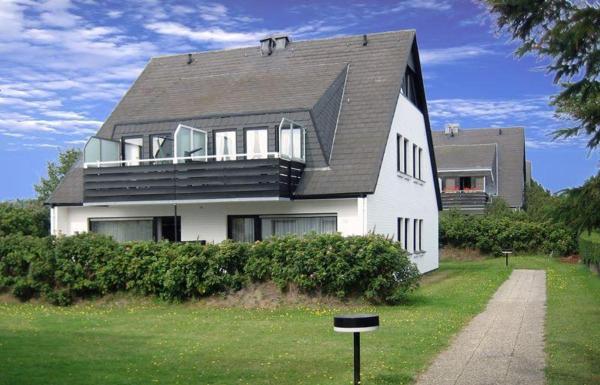 Aalhues-Ferienwohnung-ueber-2-Etagen-fuer-4-Erwachsene-und-1-Kind