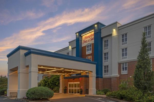 Hampton Inn & Suites by Hilton Plymouth