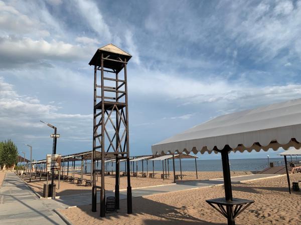 Клубный отель Royal Beach