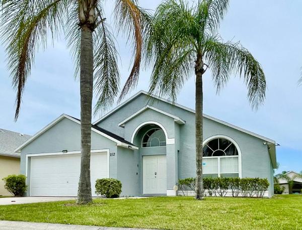 Fabulous 4 Bedrooms Villa 3 Bath with Private Pool 15 Min to Disney