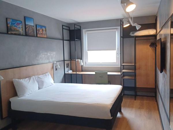 Ibis Hotel Alicante Аликанте