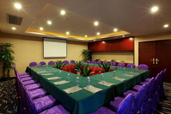 Donghua Jiayue Hotel Shenzhen