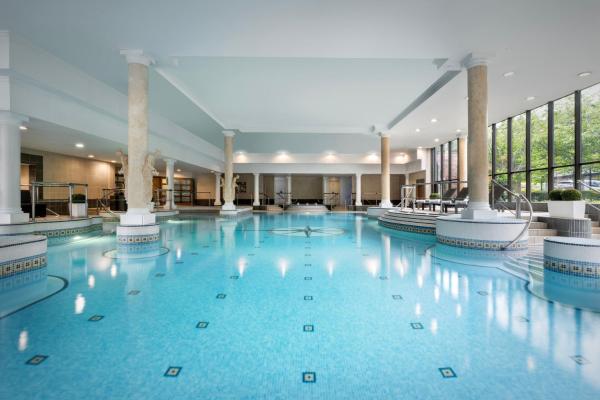 Delta Hotels by Marriott Manchester Airport