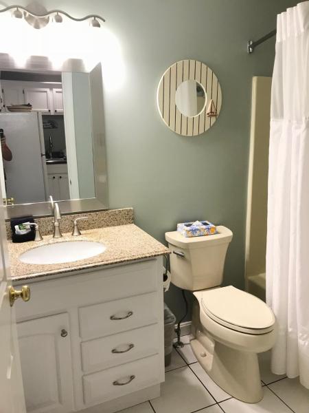 Elmwood Resort Hotel