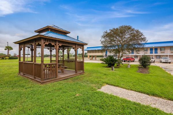 Motel 6-Winnie, TX