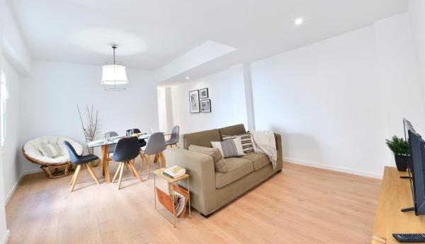 ABAL Apartments - Teatro Аликанте