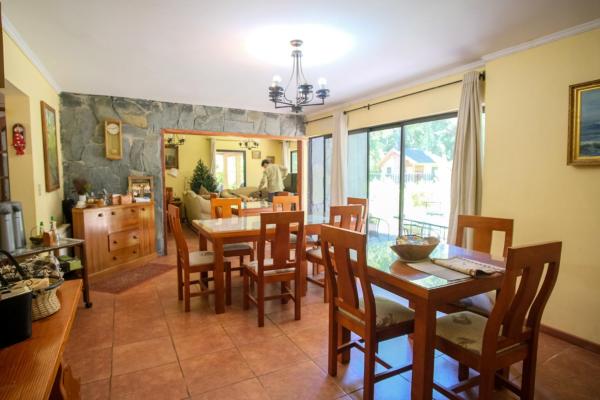 Casa de Noah Bed & Breakfast
