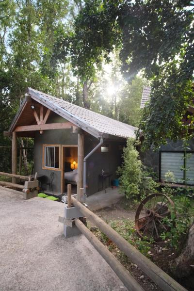 Casa de Noah Bed & Breakfast