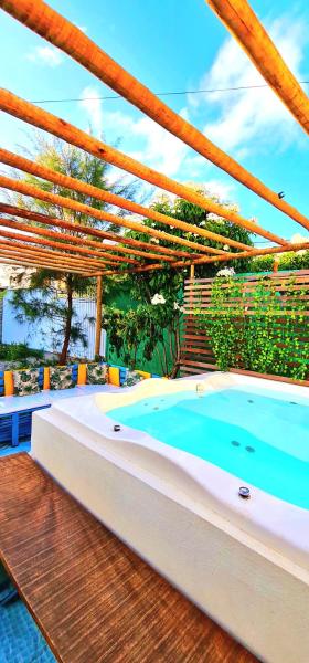 Di Pipa Rooms - Hidromassagem Externa, Забронировать Мини-отель Мотели Пипа, рядом с Пляж Прая-ду-Амор, Мотель