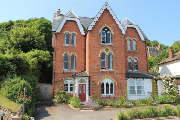 Ashbury Bed and Breakfast