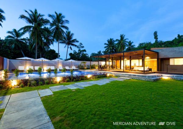 Meridian Adventure Marina Club & Resort, Забронировать Курортный отель Отели Западного Папуа с бассейном, Бассейн