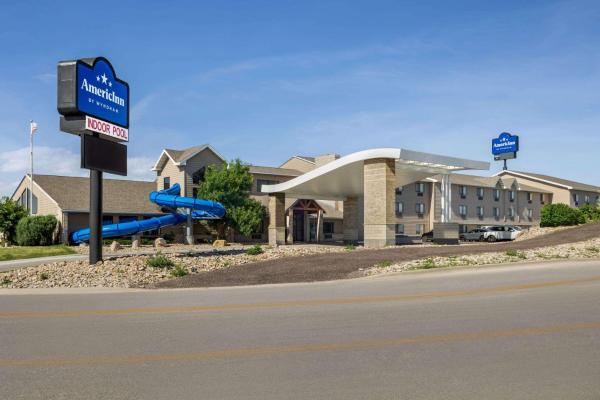 AmericInn by Wyndham Rapid City, Забронировать Лодж Недорогие отели Black Hills National Forest, недорогие