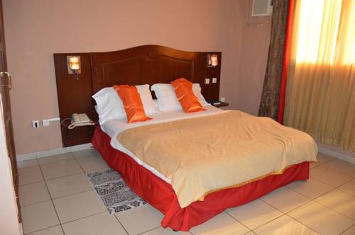 Tou'Ngou Hotel