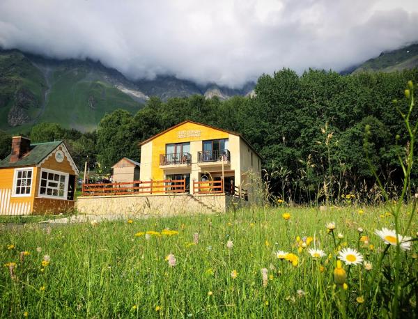 OISHE Terrace Казбеги