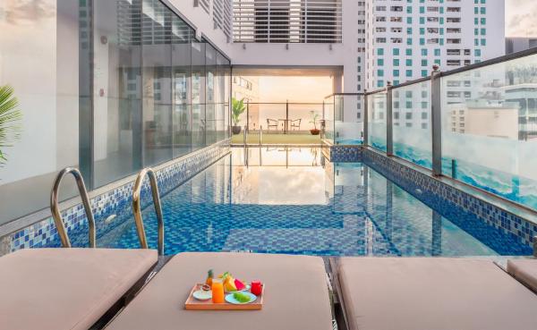 Gosia Hotel Нячанг