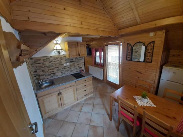 Apartments Chalet Jurček, Забронировать Шале Виллы Logar Valley, Вилла