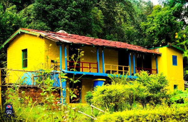 HOTs hostel Nainital