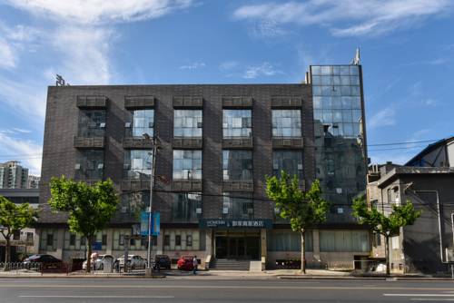 Home Inn Selected (Shanghai Xincun Road Metro Station)