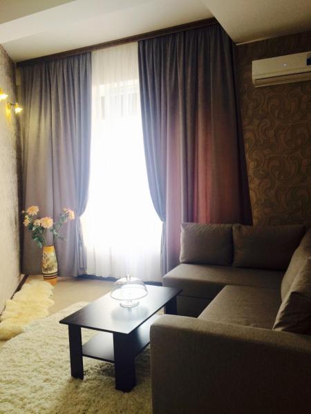 Гостиница "Наири" Семикаракорск