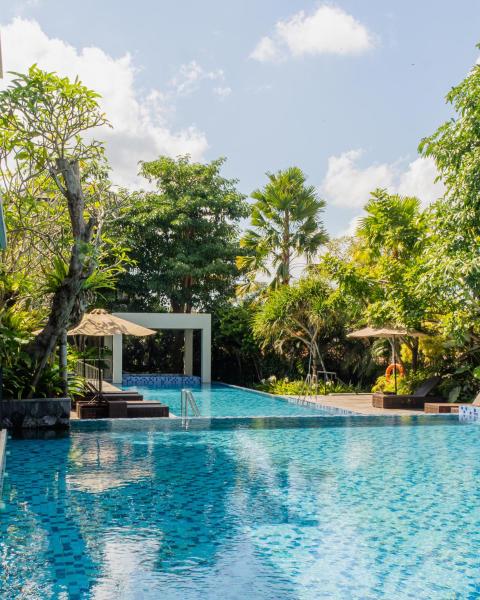 Royal Kamuela Villas & Suites at Monkey Forest Ubud - Adult Only, Забронировать Вилла Отели Убуд 5 звезд, рядом с Bali Shell Museum, 5*