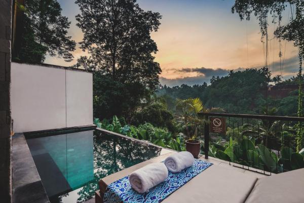 Amora Ubud Boutique Villas Убуд