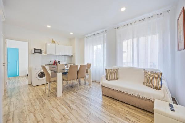 Apartamentos Benidorm Chorrol Бенидорм