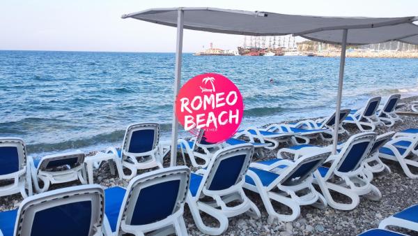 Romeo Beach Hotel 