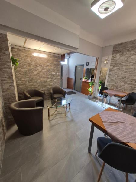 Eitans Guesthouse