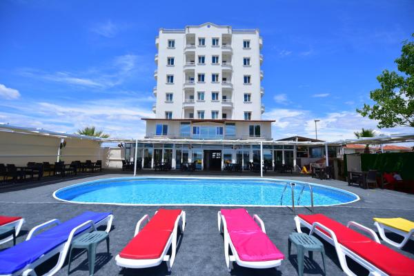 Alder Hotel Айвалык