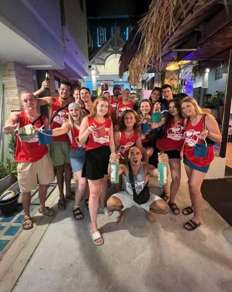 Blanco Central, Забронировать Хостел Хостелы о. Пхи-Пхи, рядом с Паромный причал Тонсай, Хостел