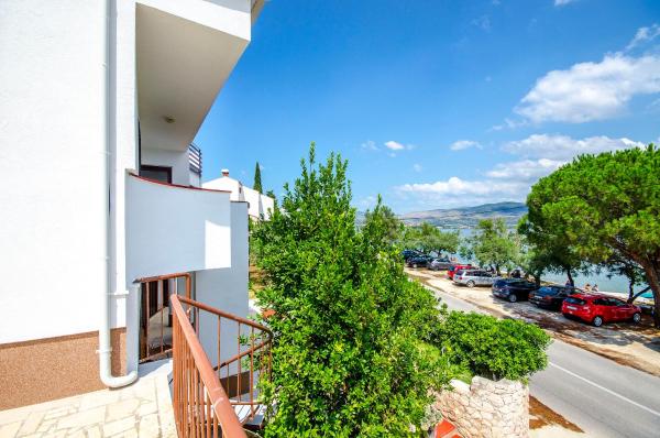 Apartments Tabak, Забронировать Апартаменты/квартира Трогир Ciovo Island