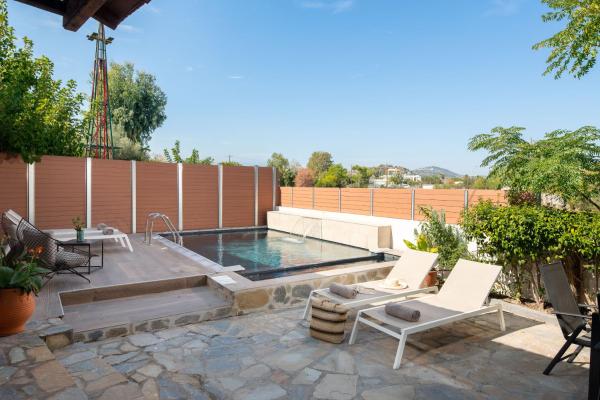 Ariadni Apartments Фалираки