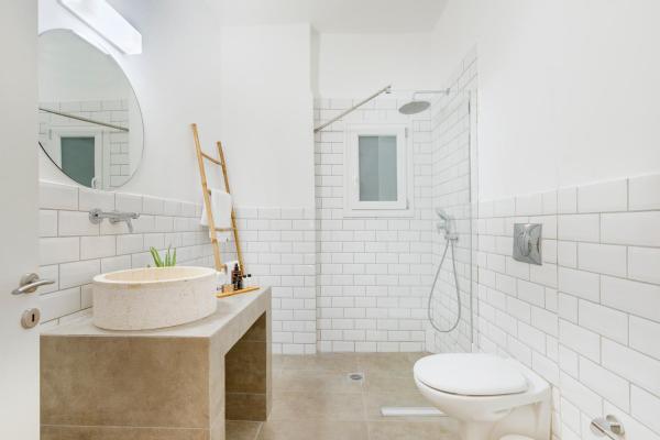 Maryflower Premium Apartments Piraeus