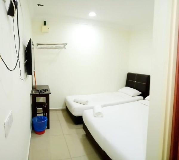 Cattleya Glory Hotel