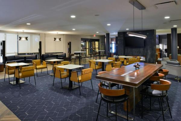 Courtyard by Marriott Harrisburg Hershey