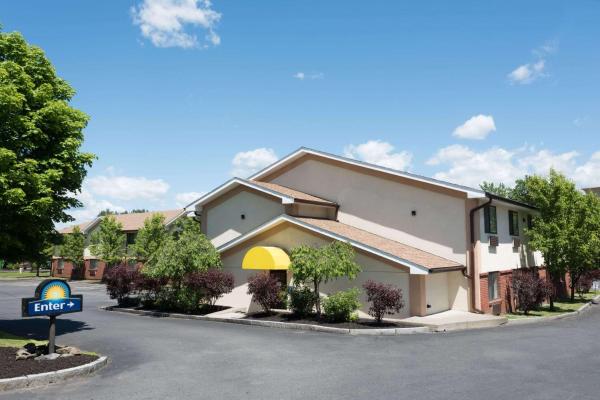 Days Inn Greenfield