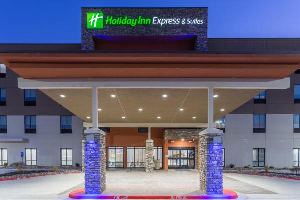 Holiday Inn Express & Suites Kearney, an IHG hotel
