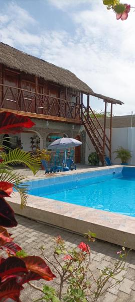 Hostal Villa Brisa, Забронировать Отель «постель и завтрак» Отели Santa Elena Province с бассейном, Бассейн