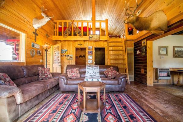 Wiggins Cabin In Upper Valley With High Speed Wifi, Забронировать Дом для отпуска Ред Ривер Таос-Ски-Вэлли