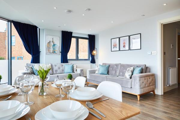 Elegant Plus Luxury Apartments