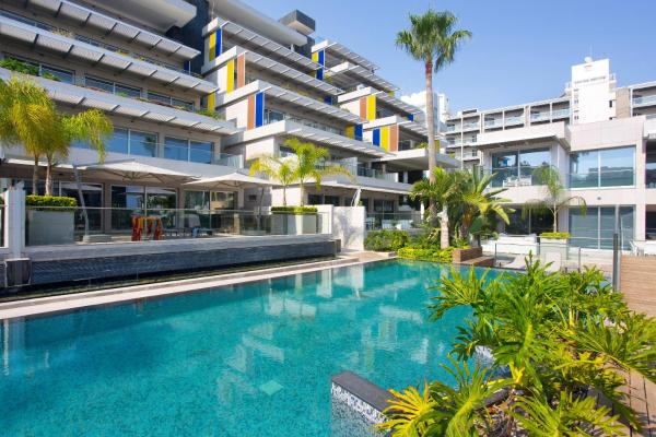 Opera Exclusive Apartments Лимасол