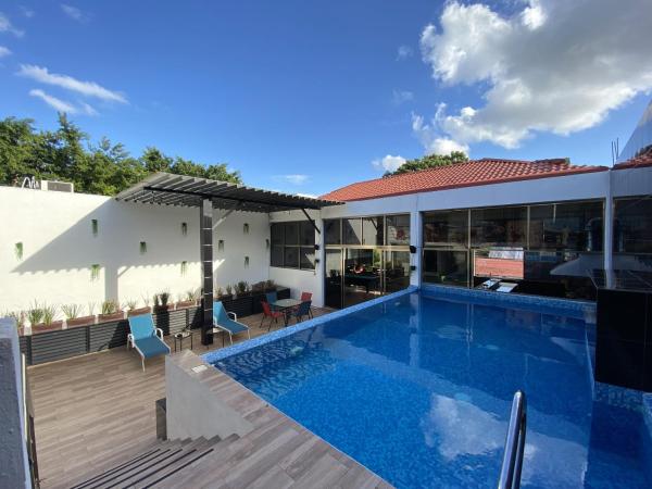 Cancun Palapas Suites