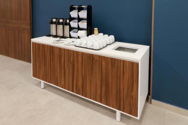 Holiday Inn Express & Suites - Playa del Carmen by IHG