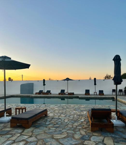 Fikas Hotel
