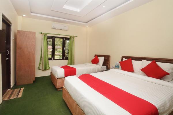 Oyo 643 Samarth Bardiya Adventure Resort